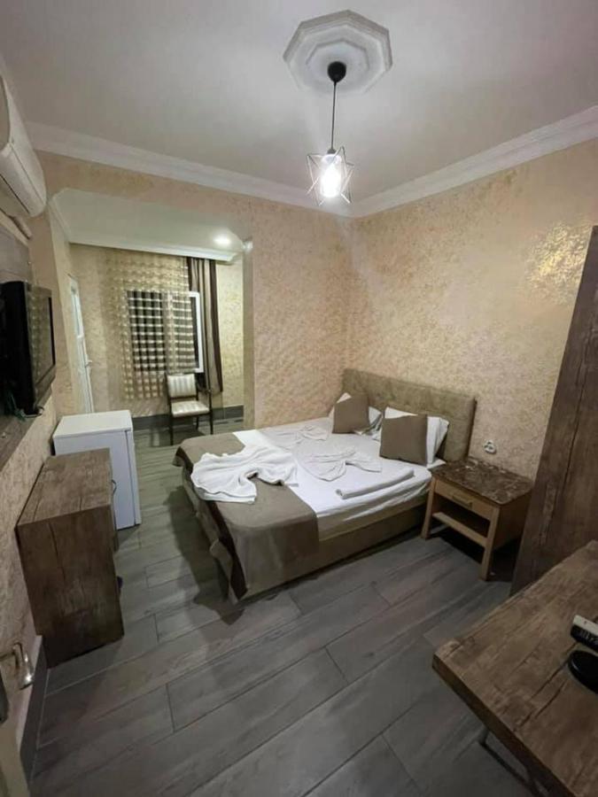 Ozgur Hotel Isiklar Antalya Exteriör bild